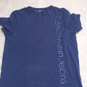 V shape T shirt Calvin Klein